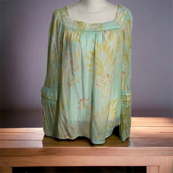 LC Lauren Conrad Tropical Print Top‎ - Picture 1 of 9